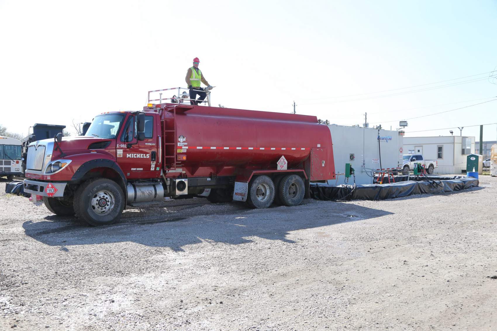 Large Oil Vans Beard Oil Distributing & Leasing